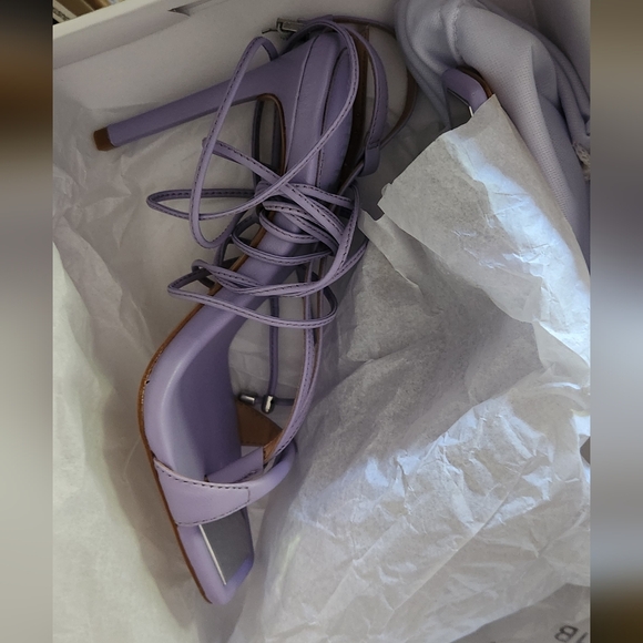 SCHUTZ Vikki Open Toe Stiletto Heel Sandals (Smoky Grape) Size 5 - Picture 4 of 4
